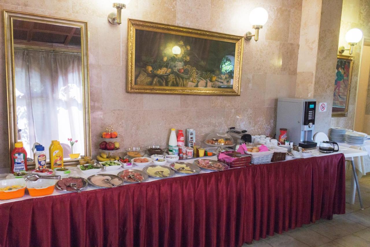 Apartments Palma Bed & Breakfast 梅杜林 外观 照片