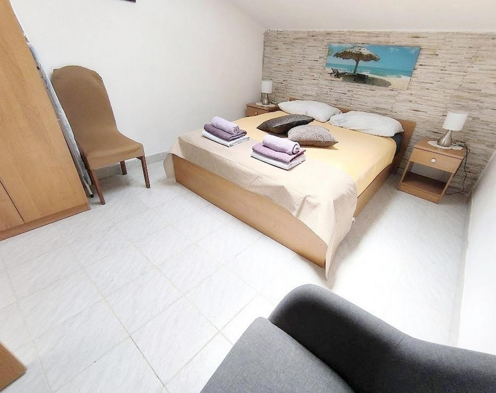 Apartments Palma Bed & Breakfast 梅杜林 外观 照片