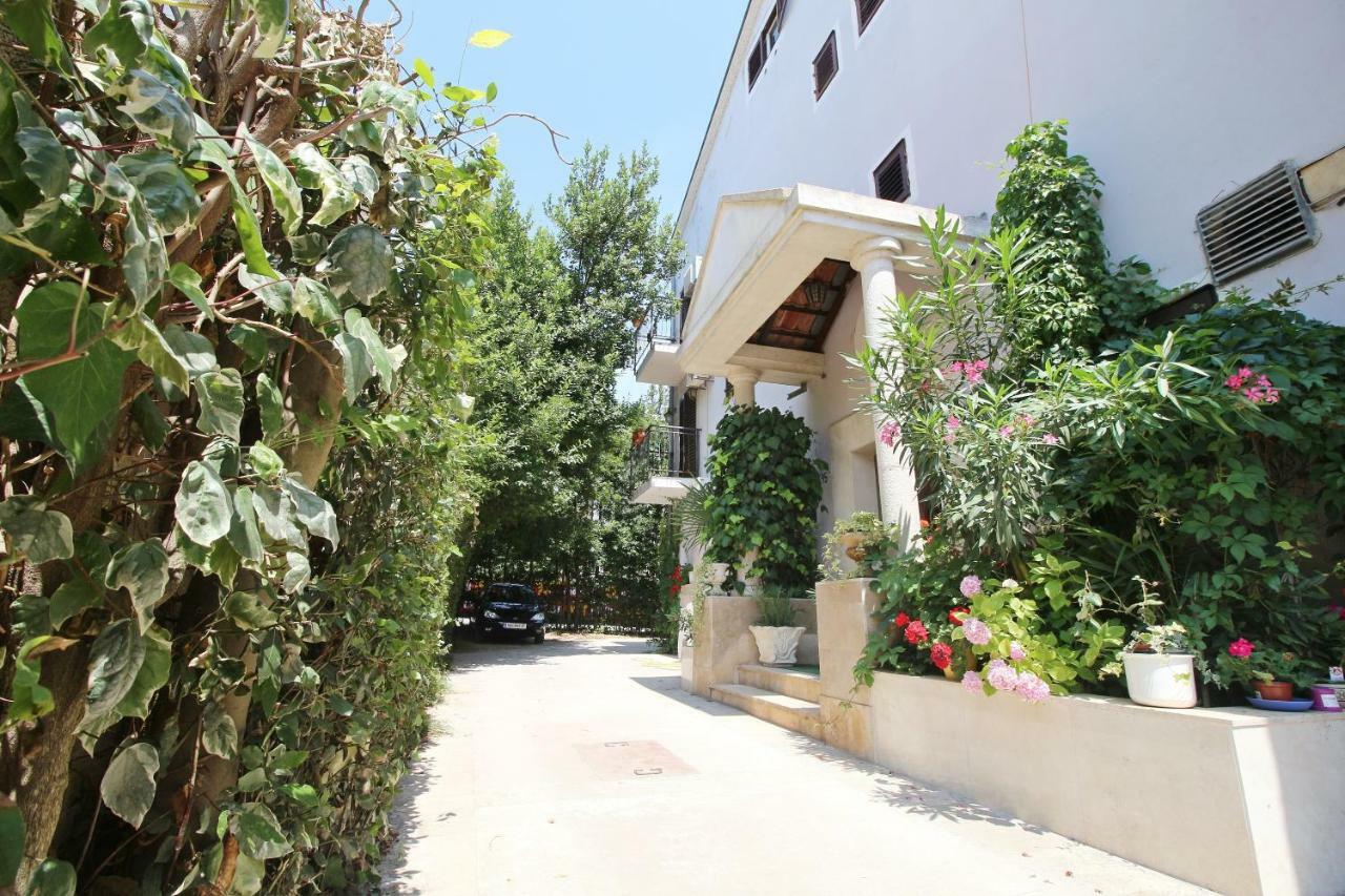 Apartments Palma Bed & Breakfast 梅杜林 外观 照片